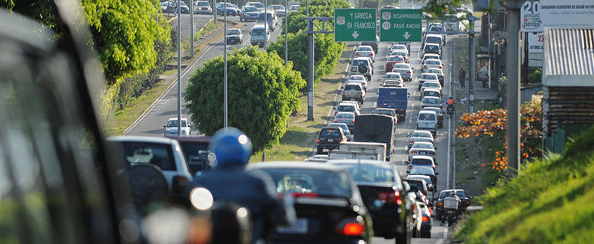 ¿Cuantas horas - persona perdemos cada día con el congestionamiento vial?